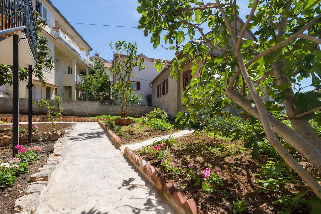 Apartments Vica Šibenik Kültér fotó